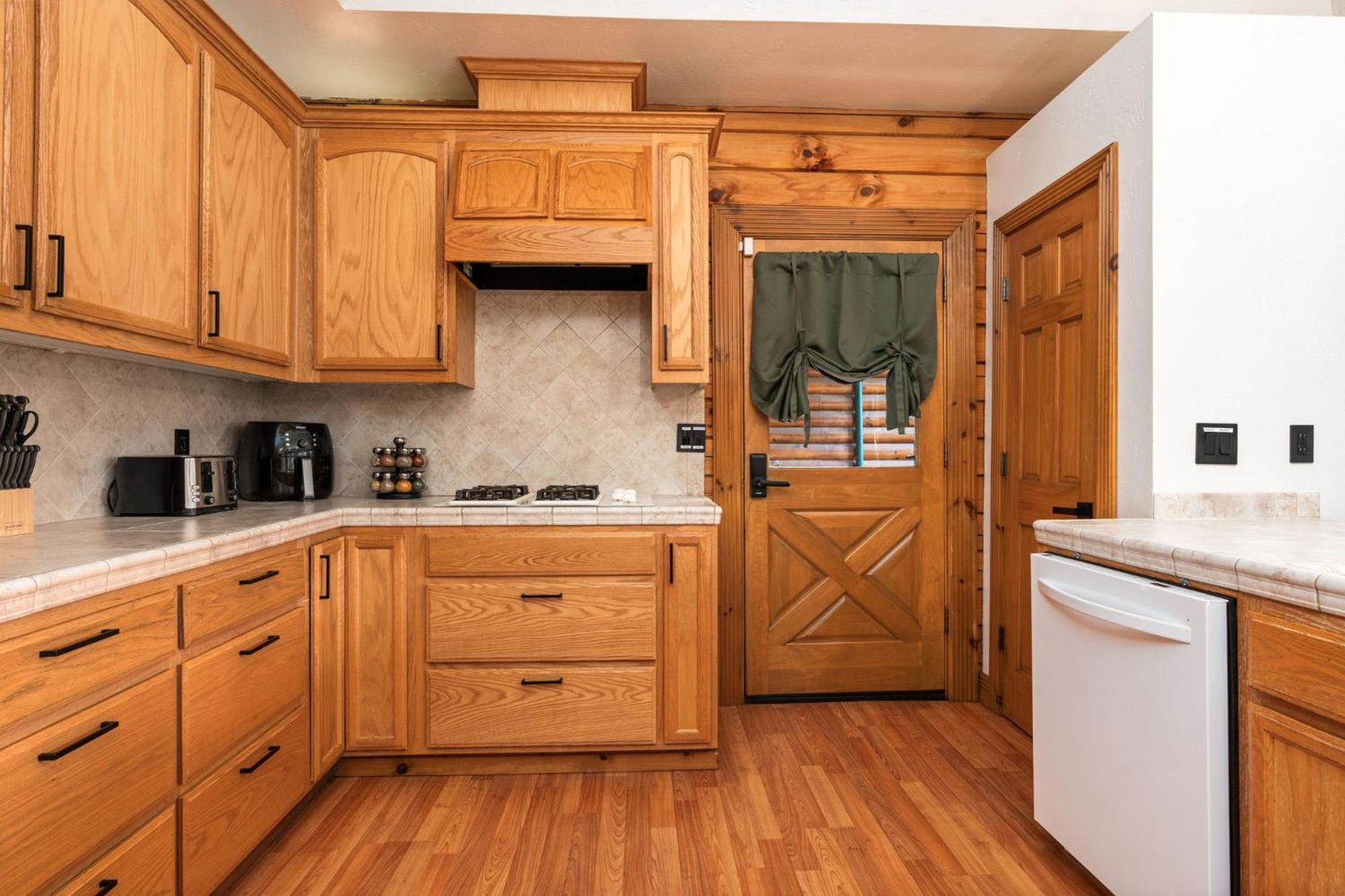 Log Oasis With Spectacular Views & Stargazing Holiday home Mariposa