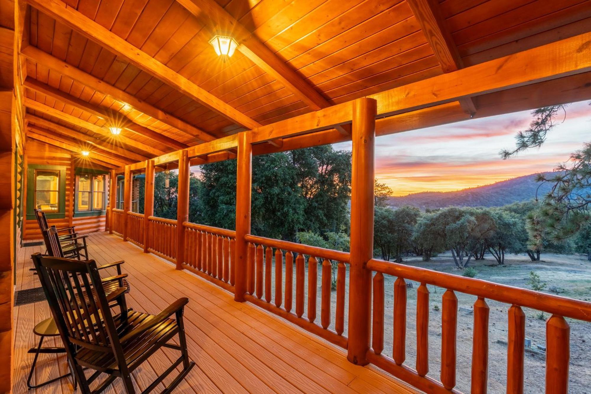 Holiday home Log Oasis With Spectacular Views & Stargazing